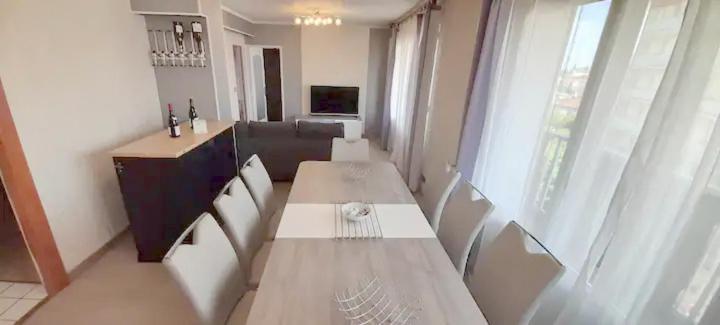 L'Amicale : 80 M², 6 Prs, 3 Ch, Centre Ville Dijon Exteriér fotografie